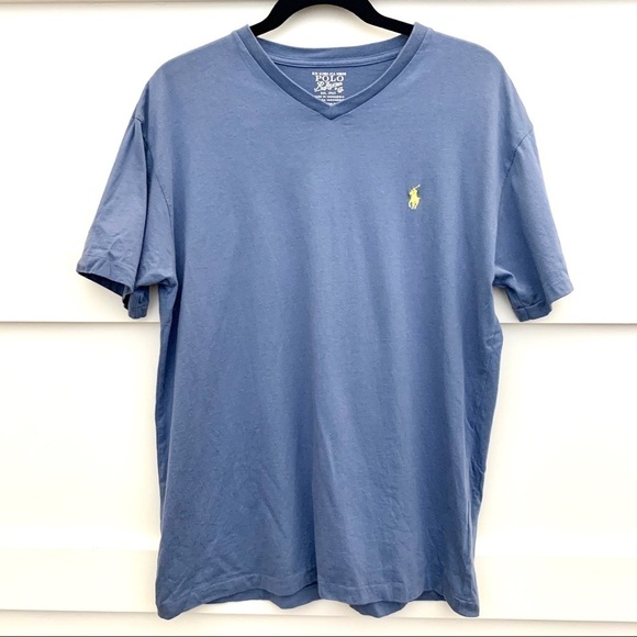 NWOT Men’s V-Neck Denim Blue Polo Logo Tshirt Minimalist Tennis Preppy Classic S - Picture 1 of 6